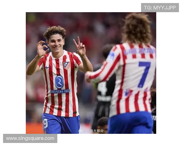 阿尔瓦雷斯领衔调侃大都会草 阿尔瓦雷斯领衔调侃大都会草